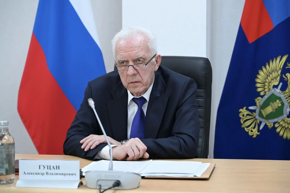 Александр Гуцан поблагодарил предпринимателей за неравнодушную позицию и содержательный обмен мнениями Александр Гуцан поблагодарил предпринимателей за неравнодушную позицию и содержательный обмен мнениями