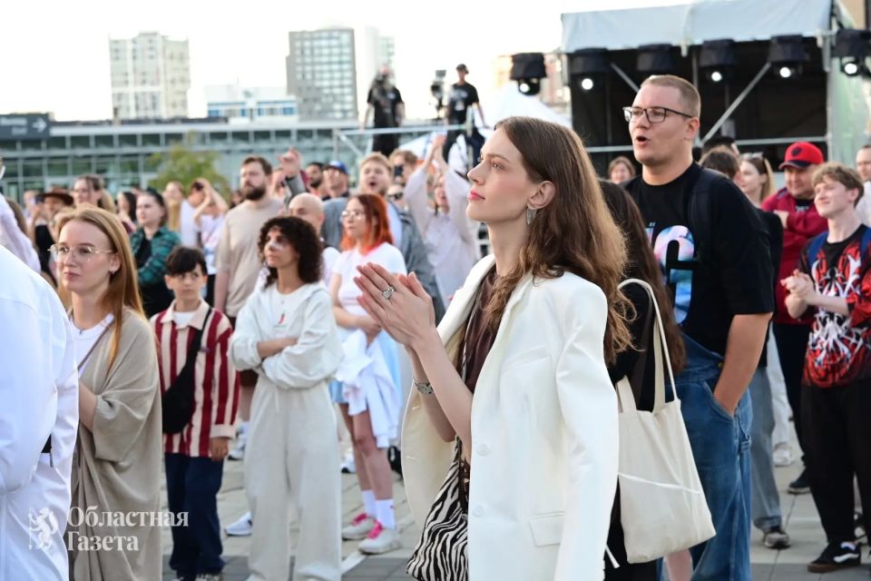 В Екатеринбурге стартовала «Ночь музыки» В Екатеринбурге стартовала «Ночь музыки»
