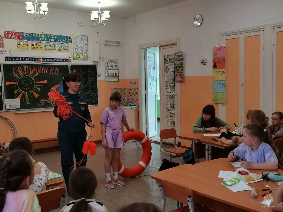 Акция "Мои безопасные каникулы" Акция "Мои безопасные каникулы"