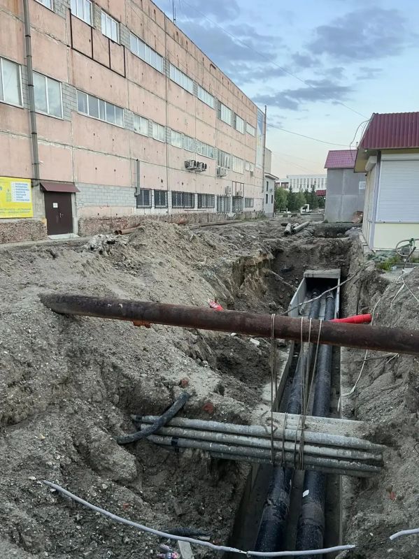 В Камышлове по иску прокурора проводятся работы по капитальному ремонту сетей теплоснабжения в центральной части города, общей протяженностью свыше 2,9 км В Камышлове по иску прокурора проводятся работы по капитальному ремонту сетей теплоснабжения в центральной части города, общей протяженностью свыше 2,9 км