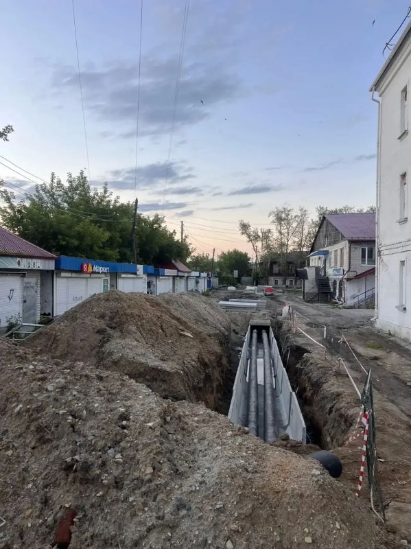В Камышлове по иску прокурора проводятся работы по капитальному ремонту сетей теплоснабжения в центральной части города, общей протяженностью свыше 2,9 км В Камышлове по иску прокурора проводятся работы по капитальному ремонту сетей теплоснабжения в центральной части города, общей протяженностью свыше 2,9 км