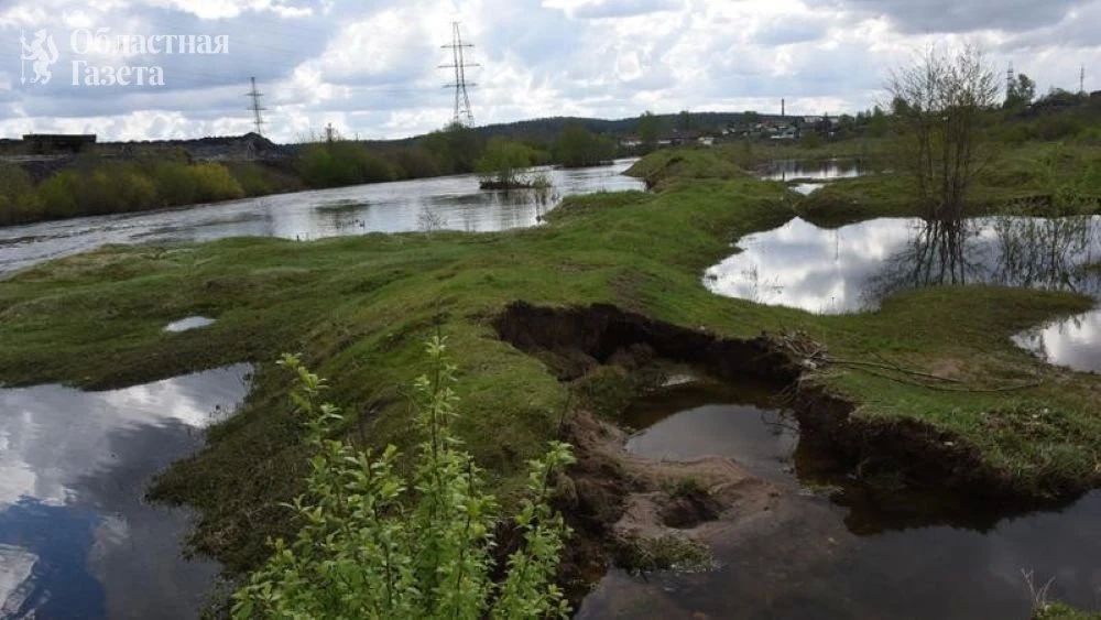 В Кушве вода подошла к дворам