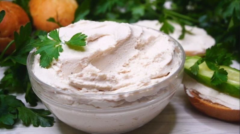 Как превратить остатки курицы в вкусный паштет на завтрак
