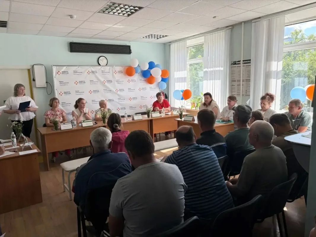 Осуждённые Асбестовского и Байкаловского филиалов УИИ приняли участие в ярмарке вакансий «Работа России Осуждённые Асбестовского и Байкаловского филиалов УИИ приняли участие в ярмарке вакансий «Работа России