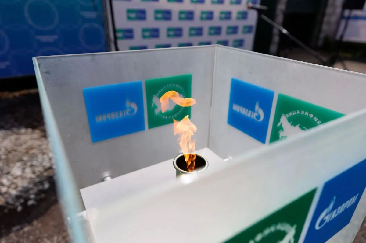 Первую очередь газораспределительных сетей запустили в поселке Изумруд Первую очередь газораспределительных сетей запустили в поселке Изумруд