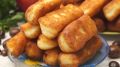 Нежные творожные брусочки: идеальное лакомство для утра