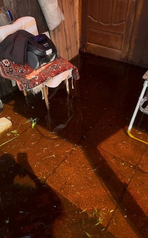 На ВИЗе под воду ушли восемь садовых товариществ На ВИЗе под воду ушли восемь садовых товариществ