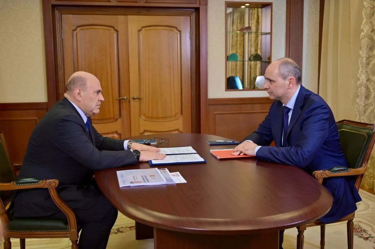 Денис Паслер обсудил с Михаилом Мишустиным развитие УГМУ и подготовку кадров Денис Паслер обсудил с Михаилом Мишустиным развитие УГМУ и подготовку кадров