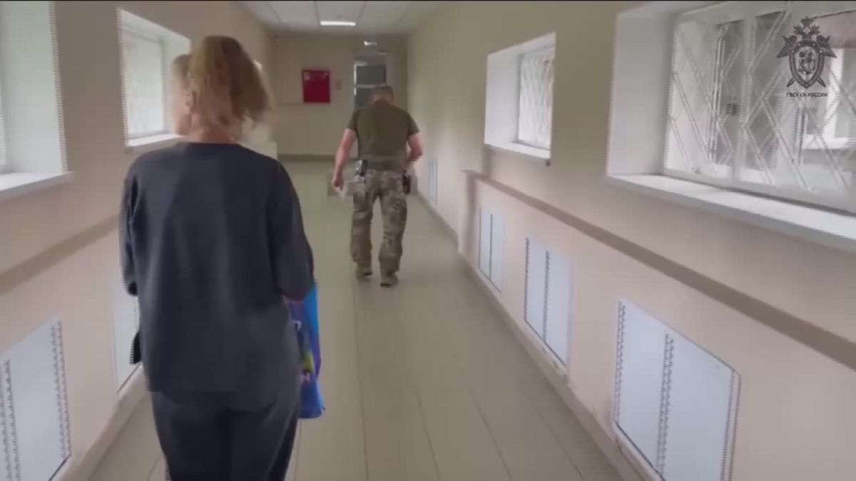 В Главном военном следственном управлении в режиме ВКС состоялся личный прием семей военнослужащих, в том числе - участников специальной военной операции, проживающих в одном из военных городков в Екатеринбурге