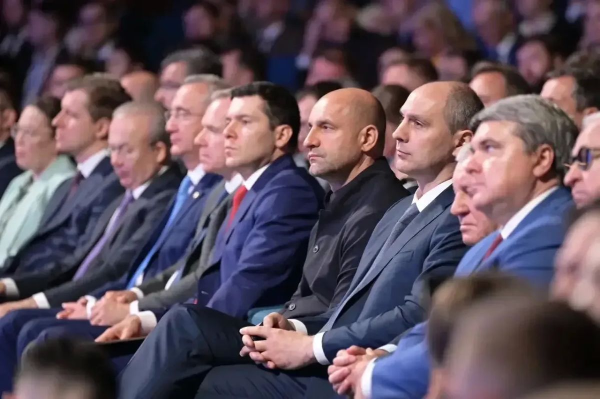 Денис Паслер принял участие в итоговой коллегии Минпромторга РФ, которая прошла на полях международной выставки ИННОПРОМ Денис Паслер принял участие в итоговой коллегии Минпромторга РФ, которая прошла на полях международной выставки ИННОПРОМ