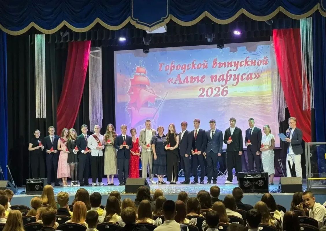 Денис Паслер: Пока идет ИННОПРОМ, его будущие участники закончили сдавать первые важные экзамены в жизни Денис Паслер: Пока идет ИННОПРОМ, его будущие участники закончили сдавать первые важные экзамены в жизни