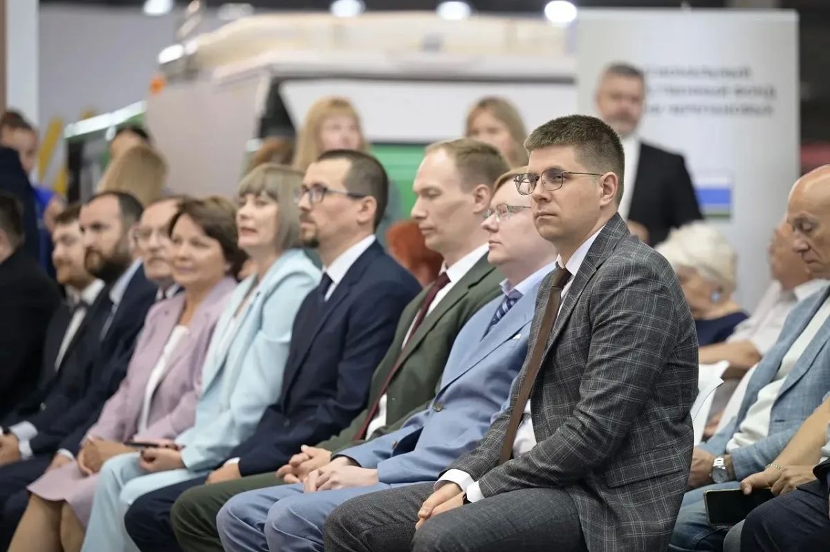 За развитие научного и инновационного потенциала региона выдающиеся уральцы получили премии имени Черепановых За развитие научного и инновационного потенциала региона выдающиеся уральцы получили премии имени Черепановых