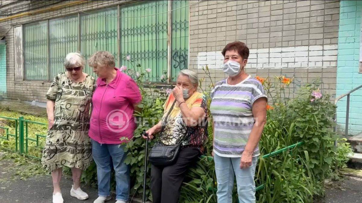 «Мы с утра уходим и весь день проводим где-то, лишь бы не дома» «Мы с утра уходим и весь день проводим где-то, лишь бы не дома»