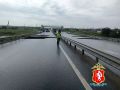Госавтоинспекция полностью перекрыла федеральную трассу Р-351 «Екатеринбург – Тюмень» на 196-м км из-за перелива воды через проезжую часть
