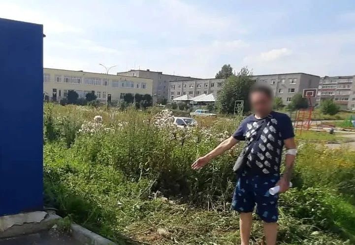 Житель Нижней Туры признан виновным в убийстве из хулиганских побуждений и покушении на убийство двух лиц Житель Нижней Туры признан виновным в убийстве из хулиганских побуждений и покушении на убийство двух лиц