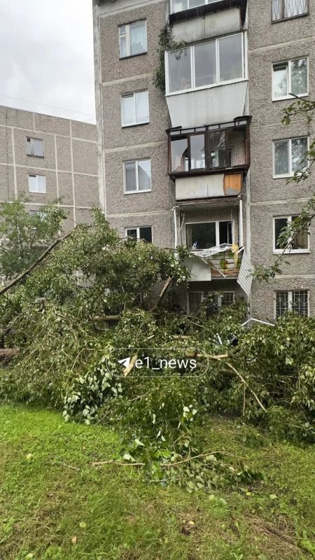 Екатеринбург накрыл самый мощный ливень этого лета
