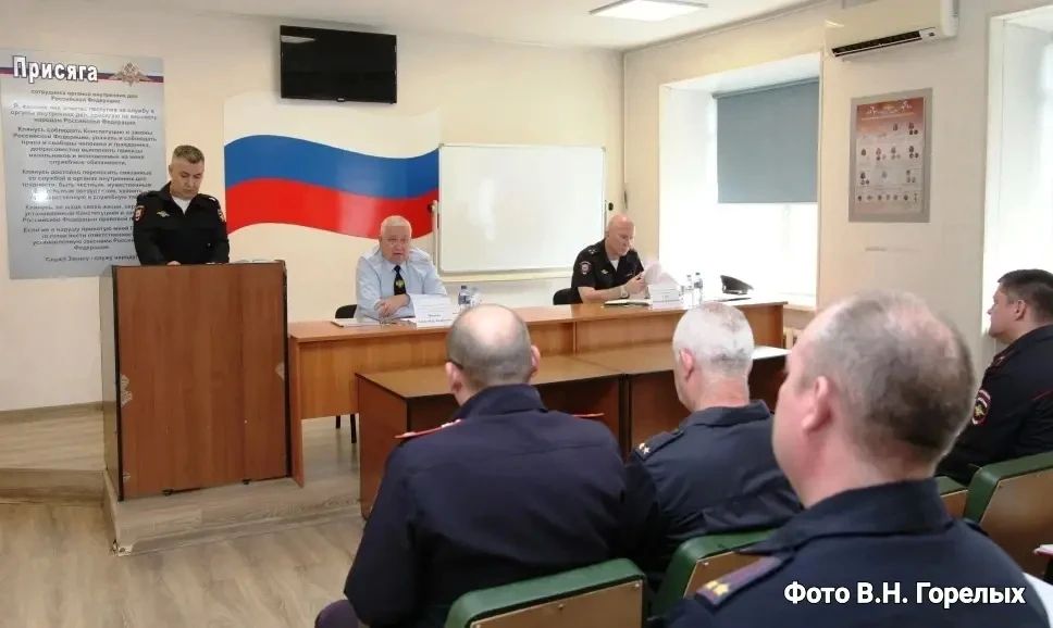 Генерал Мешков: Руководству полиции Ревды нужны новые решения в сфере обеспечения правопорядка Генерал Мешков: Руководству полиции Ревды нужны новые решения в сфере обеспечения правопорядка