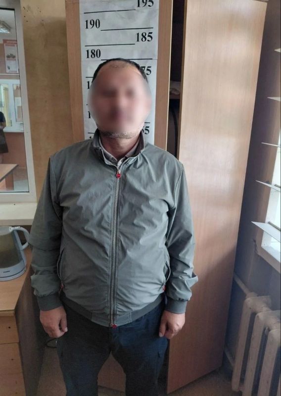 В Ревде задержали подозреваемого в перевозке запрещенных веществ В Ревде задержали подозреваемого в перевозке запрещенных веществ