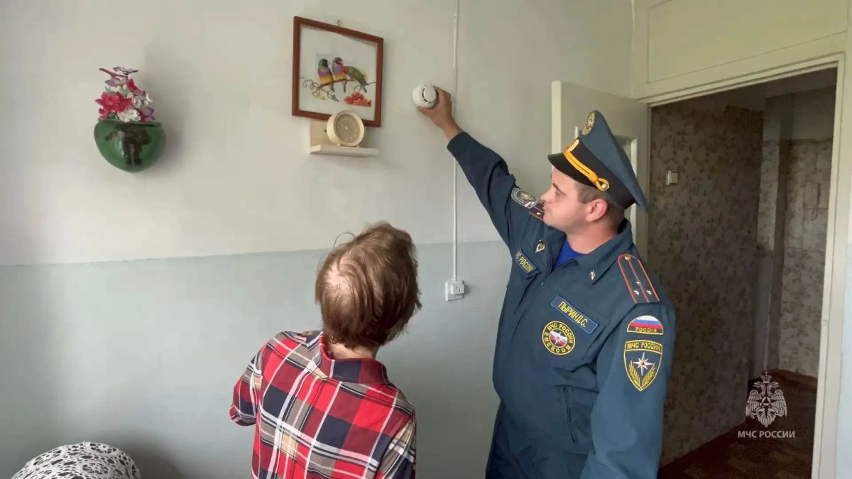 Безопасность начинается... с кухни! Огнеборцы МЧС России напомнили свердловчанам главные правила эксплуатации газового оборудования Безопасность начинается... с кухни! Огнеборцы МЧС России напомнили свердловчанам главные правила эксплуатации газового оборудования