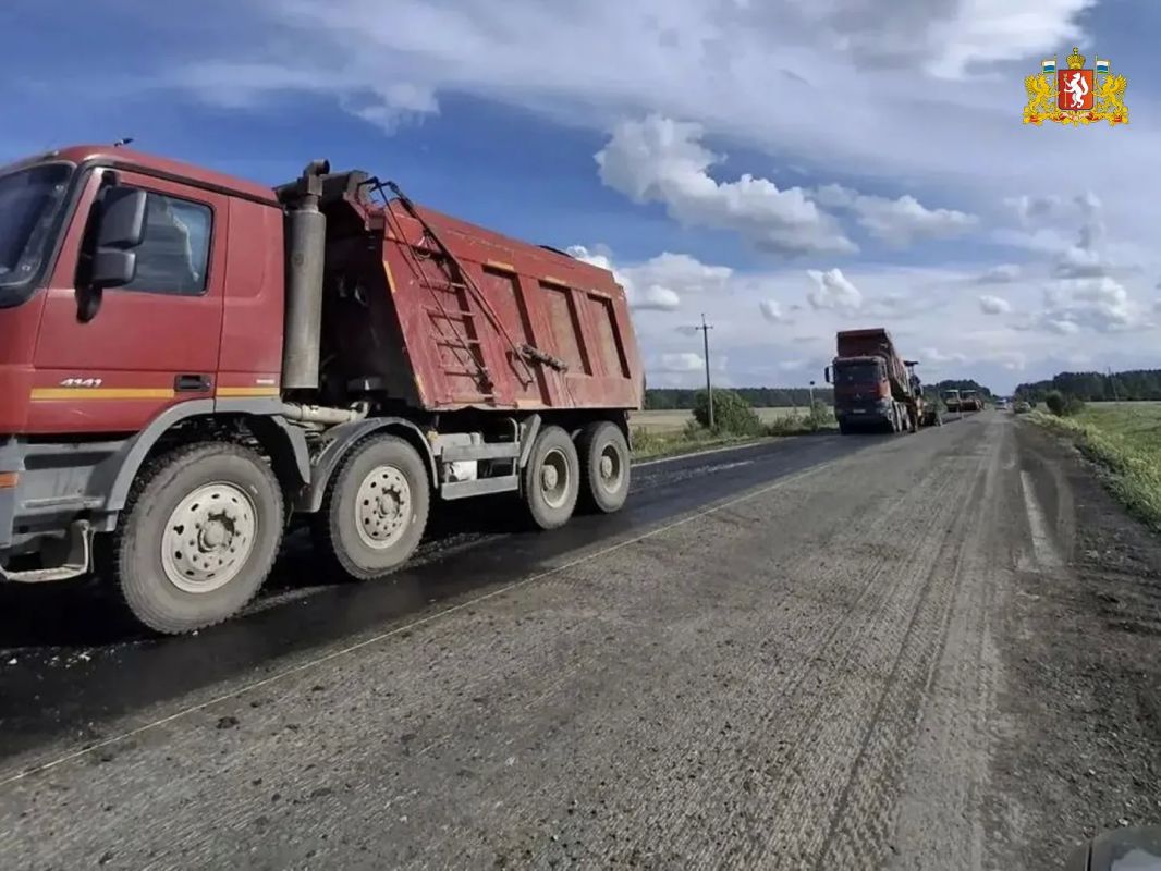 Дорожники завершают ремонт участков автомобильной дороги Артемовский – Арамашево в муниципальном округе муниципальное образование Алапаевское на участках с 20-го по 25-й и с 26-го по 30-й километры трассы Дорожники завершают ремонт участков автомобильной дороги Артемовский – Арамашево в муниципальном округе муниципальное образование Алапаевское на участках с 20-го по 25-й и с 26-го по 30-й километры трассы