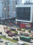 На парковке у ТРЦ «Академический» загорелась машина