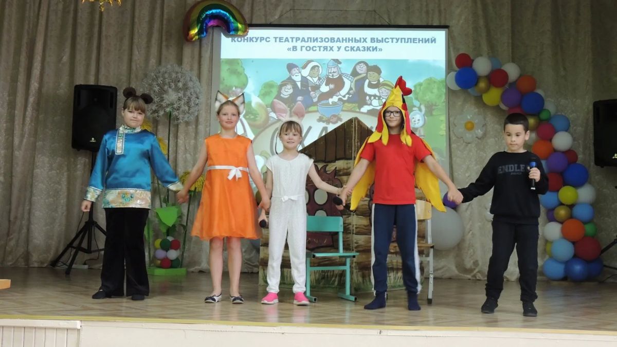 Лето в «Городе детства». В Серове завершилась смена городского оздоровительного лагеря с дневным пребыванием «Город детства», объединившая 140 ребят Лето в «Городе детства». В Серове завершилась смена городского оздоровительного лагеря с дневным пребыванием «Город детства», объединившая 140 ребят