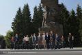 Полпред президента в УрФО Артем Жога открыл отреставрированный памятник разведчику Николаю Кузнецову в Екатеринбурге