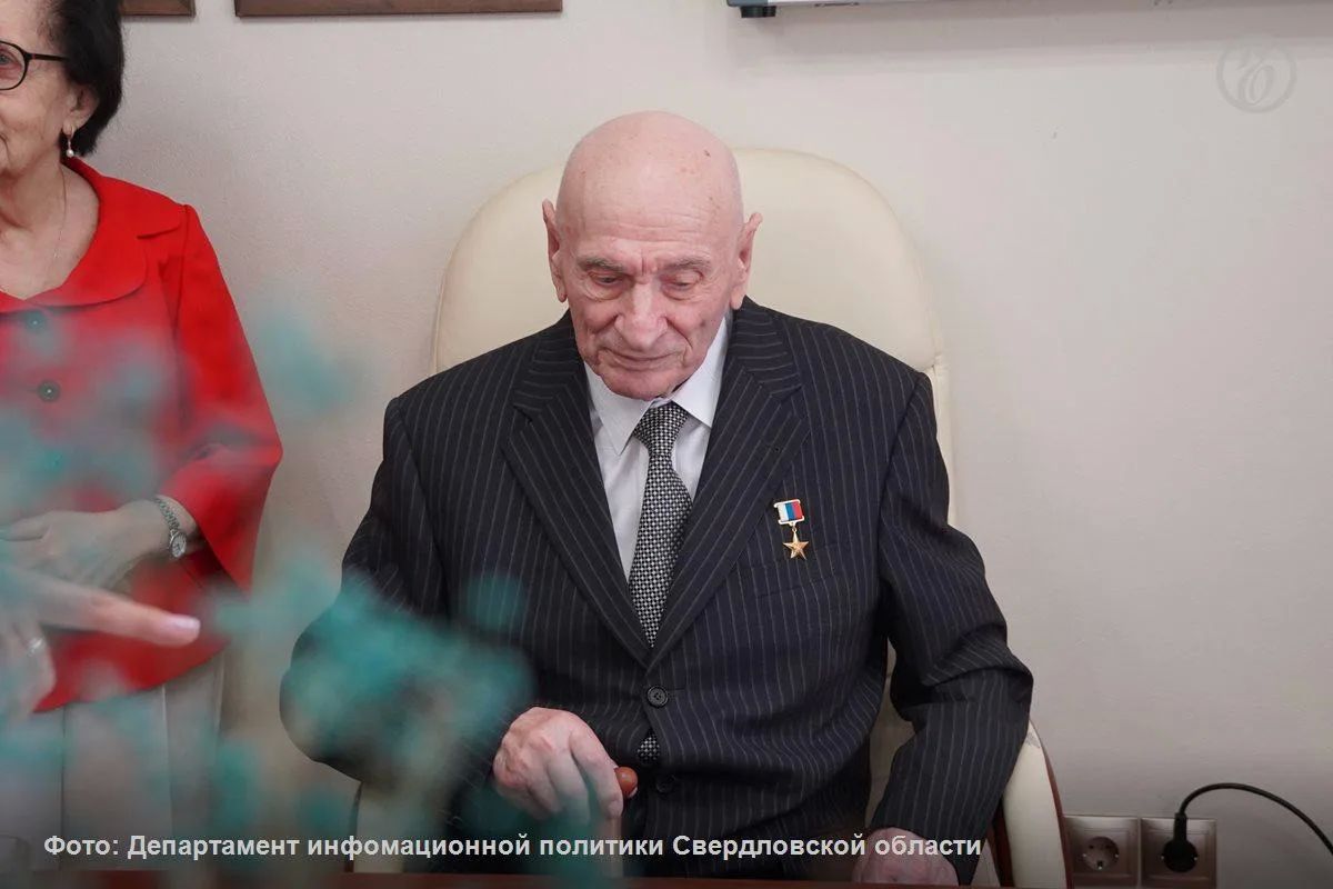 В Свердловском областном клиническом госпитале для ветеранов войн 29 июля открылся мемориальный музей почетного начальника учреждения, нейрохирурга Семена Спектора