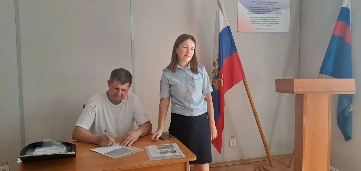 В Кировградской ВК сотрудникам напомнили о безопасности на дорогах В Кировградской ВК сотрудникам напомнили о безопасности на дорогах