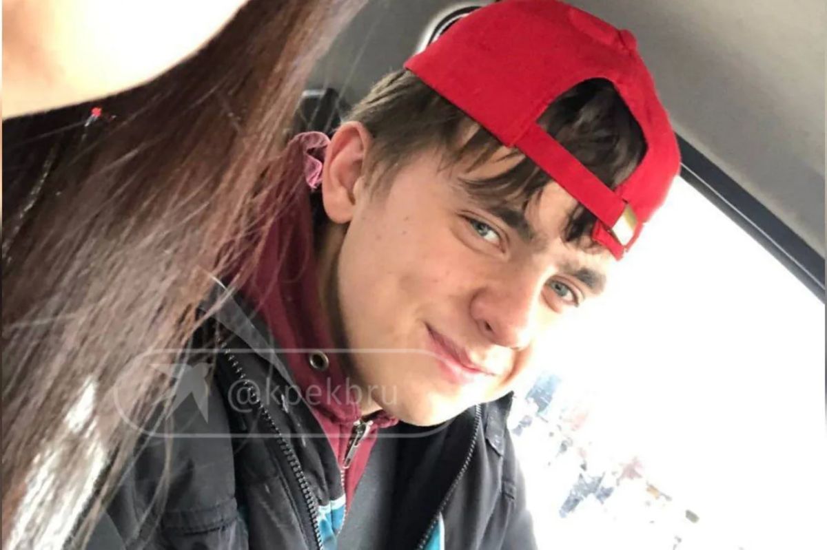 Доставщик пиццы изнасиловал 15-летнюю студентку