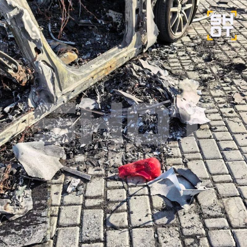 Разработчика дрона «Упырь» и автора канала «Повёрнутые на войне» подорвали под Екатеринбургом Разработчика дрона «Упырь» и автора канала «Повёрнутые на войне» подорвали под Екатеринбургом