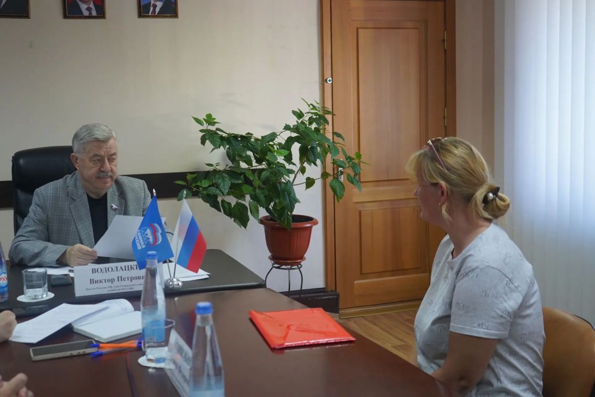 Виктор Водолацкий: Сегодня работал на территории Свердловского муниципального округа Луганской Народной Республики Виктор Водолацкий: Сегодня работал на территории Свердловского муниципального округа Луганской Народной Республики