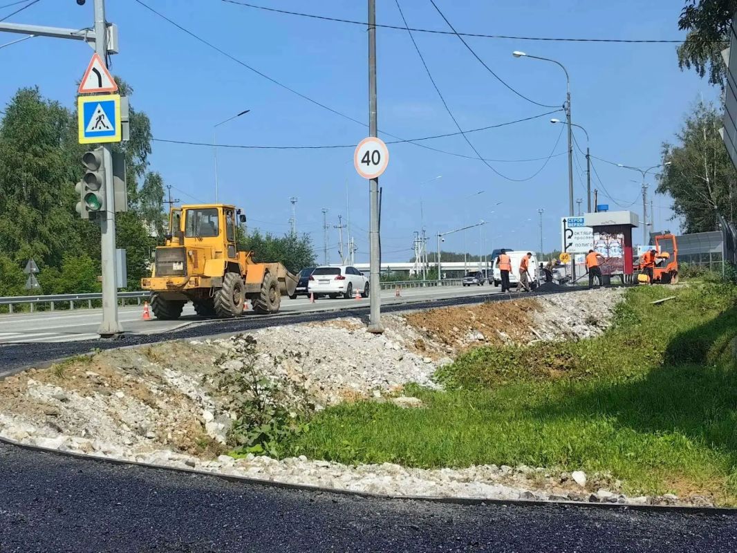 Дорожники завершают реконструкцию южного подъезда к Нижнему Тагилу от трассы Екатеринбург – Нижний Тагил – Серов и ряда участков региональной сети Дорожники завершают реконструкцию южного подъезда к Нижнему Тагилу от трассы Екатеринбург – Нижний Тагил – Серов и ряда участков региональной сети