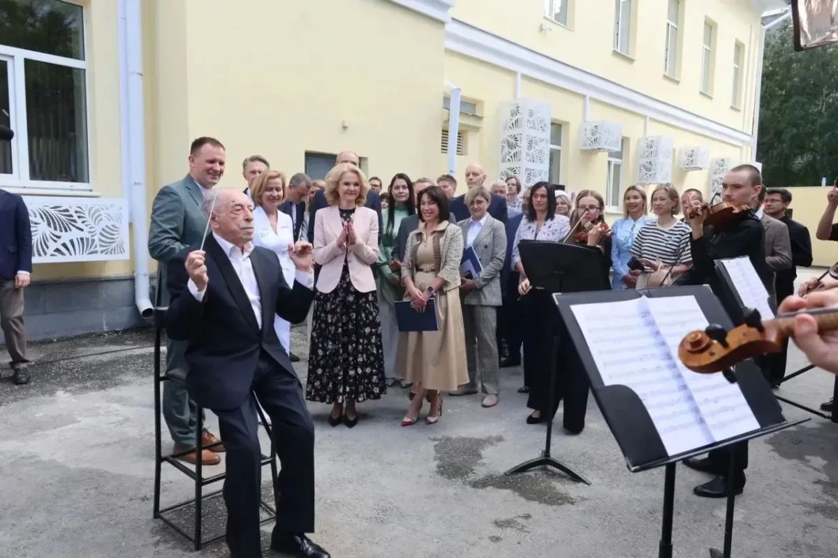 Центр медицины здорового долголетия сегодня открыли в Екатеринбурге Центр медицины здорового долголетия сегодня открыли в Екатеринбурге