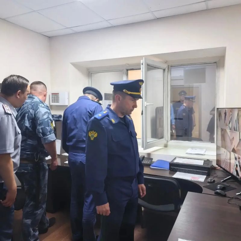 Первый заместитель прокурора Свердловской области посетил УФИЦ в Сысерти и Екатеринбурге Первый заместитель прокурора Свердловской области посетил УФИЦ в Сысерти и Екатеринбурге