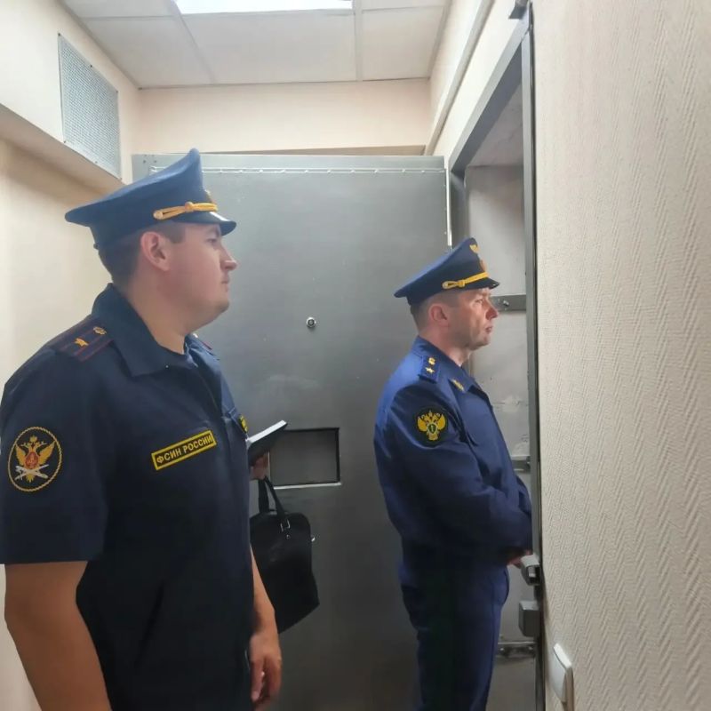 Первый заместитель прокурора Свердловской области посетил УФИЦ в Сысерти и Екатеринбурге Первый заместитель прокурора Свердловской области посетил УФИЦ в Сысерти и Екатеринбурге