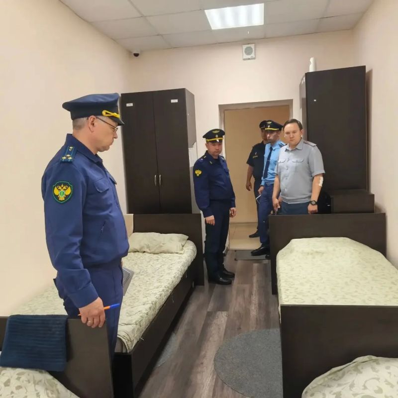 Первый заместитель прокурора Свердловской области посетил УФИЦ в Сысерти и Екатеринбурге Первый заместитель прокурора Свердловской области посетил УФИЦ в Сысерти и Екатеринбурге