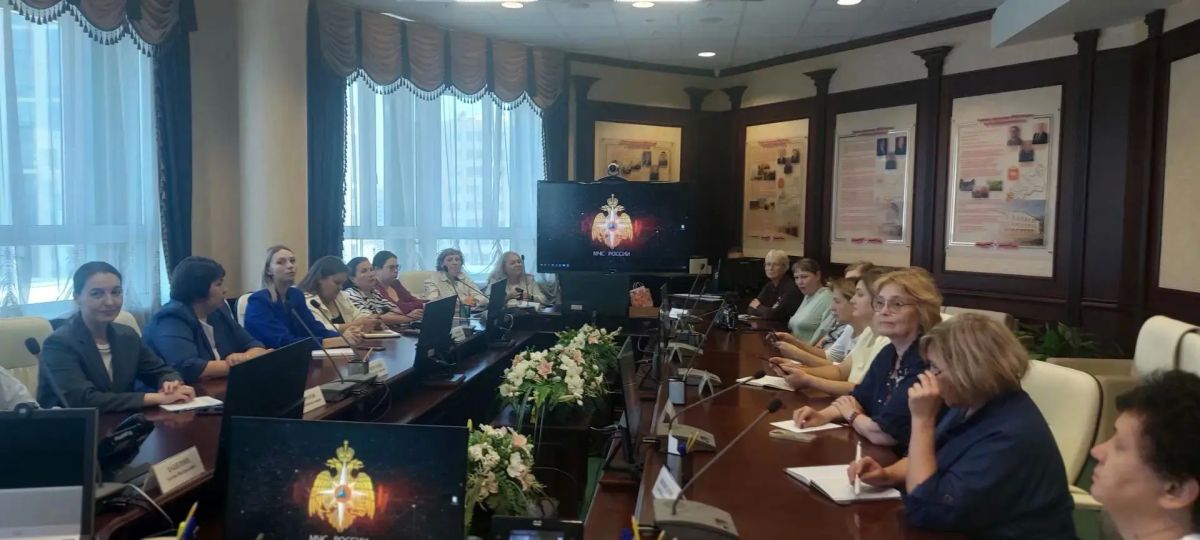 Сразу 27 тематических площадок работали во время Областного августовского педагогического совещания Сразу 27 тематических площадок работали во время Областного августовского педагогического совещания