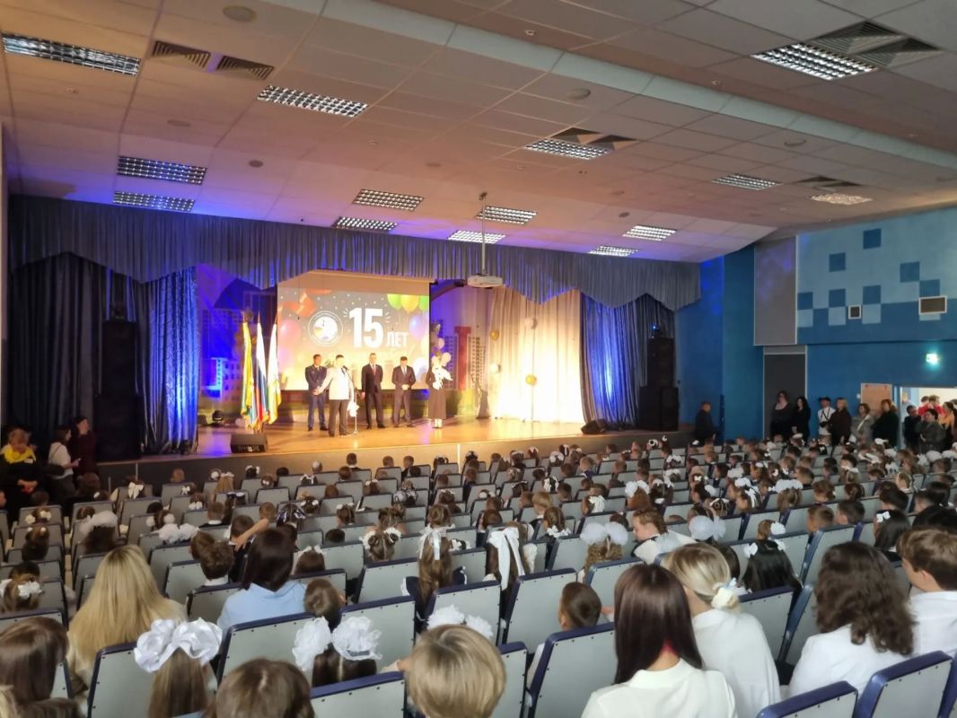 В День знаний руководители Госавтоинспекции Свердловской области лично напомнили школьникам о безопасности на дорогах В День знаний руководители Госавтоинспекции Свердловской области лично напомнили школьникам о безопасности на дорогах