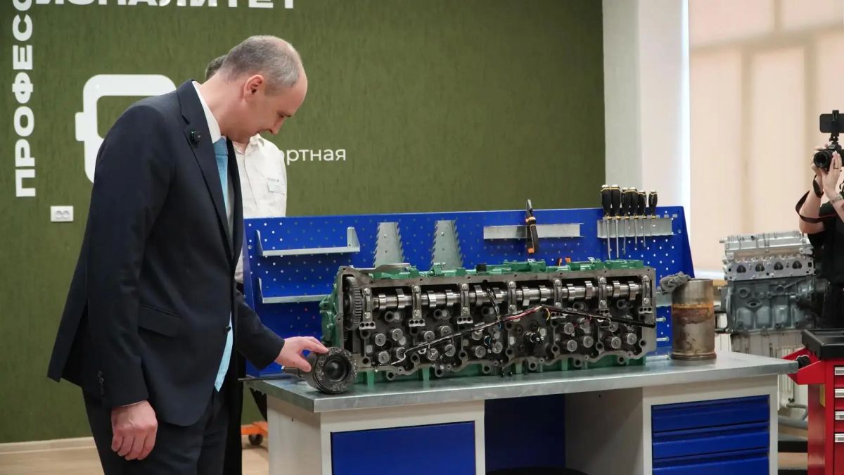 В Свердловской области 1 сентября открылись 7 новых кластеров федерального проекта «Профессионалитет» национального проекта «Молодёжь и дети» В Свердловской области 1 сентября открылись 7 новых кластеров федерального проекта «Профессионалитет» национального проекта «Молодёжь и дети»