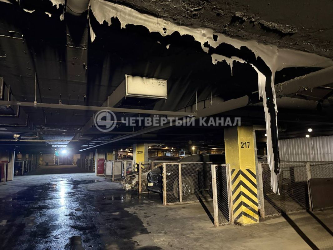 «Не сработала система пожаротушения» — жена пострадавшего обвинила УК в последствиях пожара в паркинге «Не сработала система пожаротушения» — жена пострадавшего обвинила УК в последствиях пожара в паркинге