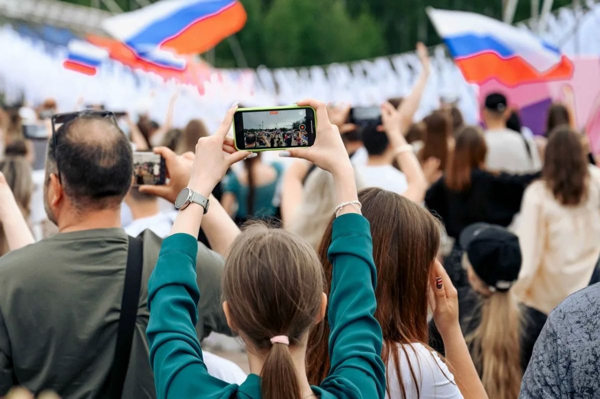 Российские звезды интернета выступят на Международном фестивале молодежи в Екатеринбурге