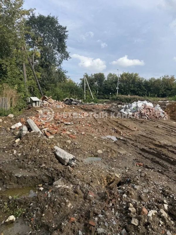 «Свалка не работала»: директор мусорной компании возил отходы на собственный участок на Шарташе «Свалка не работала»: директор мусорной компании возил отходы на собственный участок на Шарташе