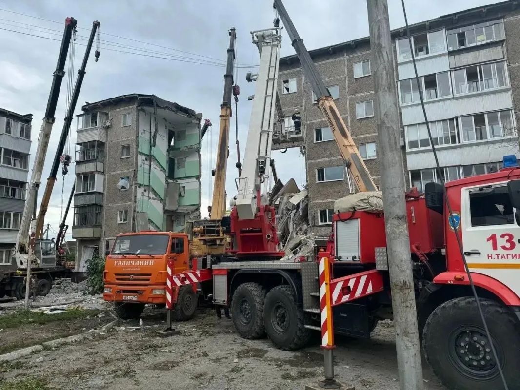 Прения сторон по факту гибели 11 человек в Нижнем Тагиле из-за хлопка газа и обрушения двух подъездов начались в городском суде Прения сторон по факту гибели 11 человек в Нижнем Тагиле из-за хлопка газа и обрушения двух подъездов начались в городском суде