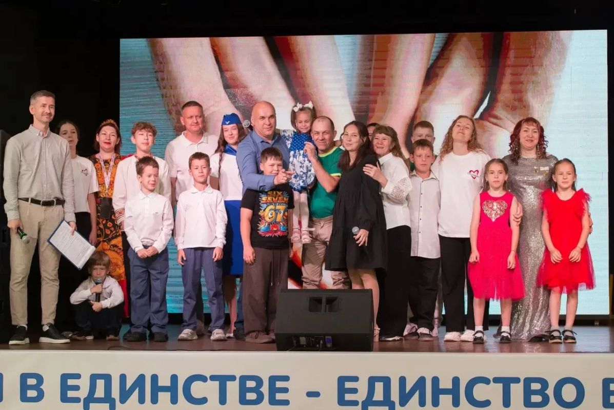 Семейноцентричная среда станет одним из ключевых принципов Уральской демографической доктрины