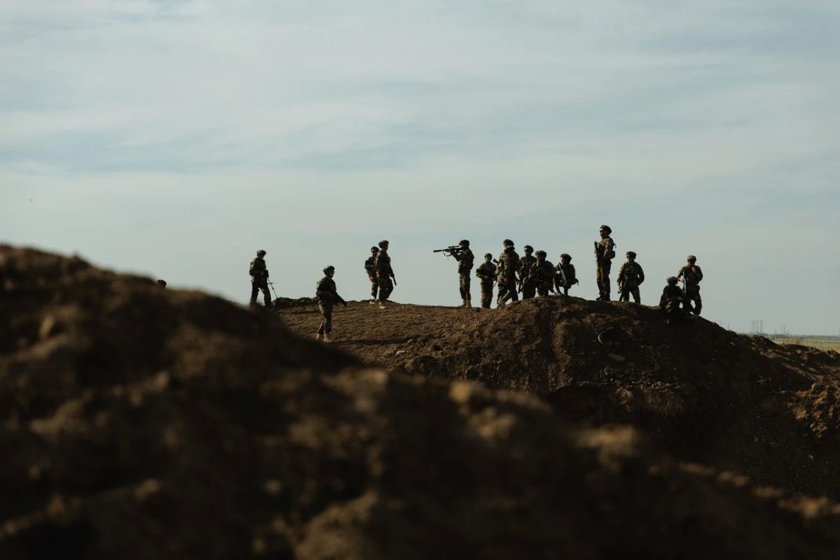 Отряды Свердловской области вошли в топ-10 сильнейших в финале «Зарницы 2.0» Отряды Свердловской области вошли в топ-10 сильнейших в финале «Зарницы 2.0»