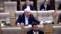 «Нормальные люди днём работают»