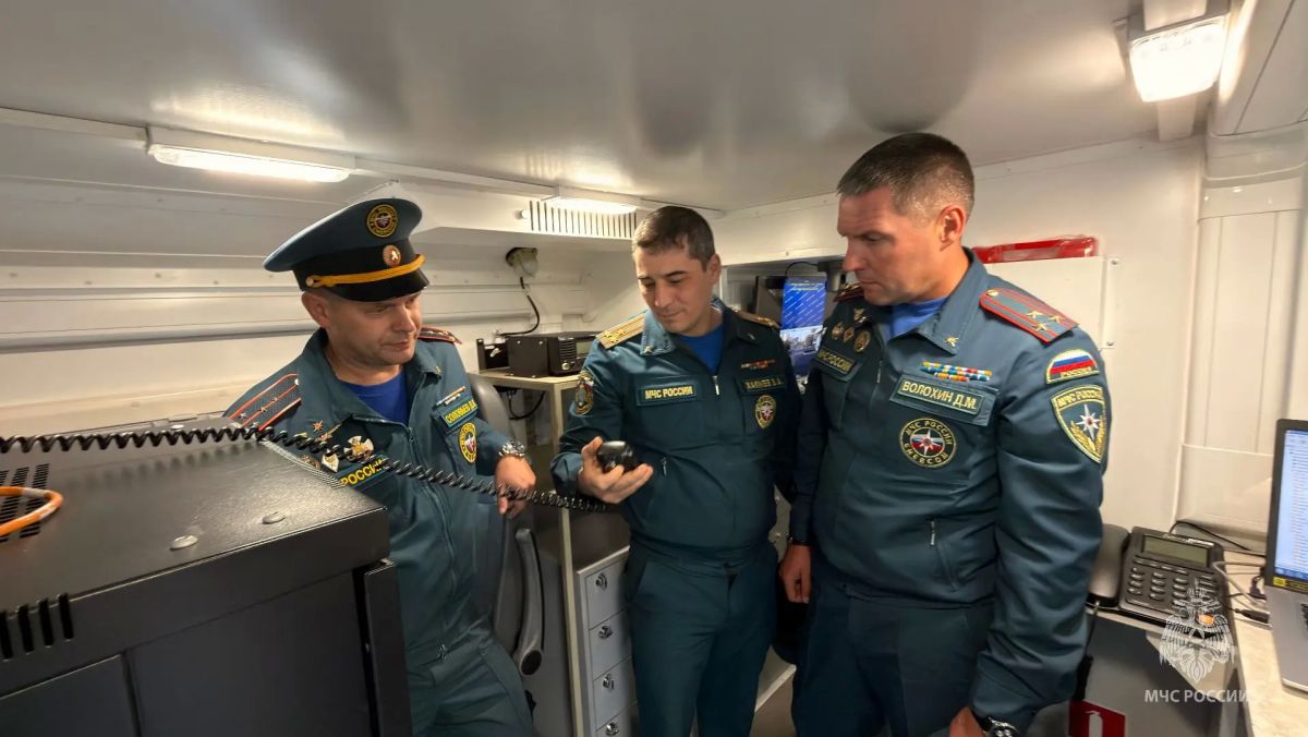 В Екатеринбурге проходят сборы заместителей начальников Главных управлений МЧС России по антикризисному управлению В Екатеринбурге проходят сборы заместителей начальников Главных управлений МЧС России по антикризисному управлению