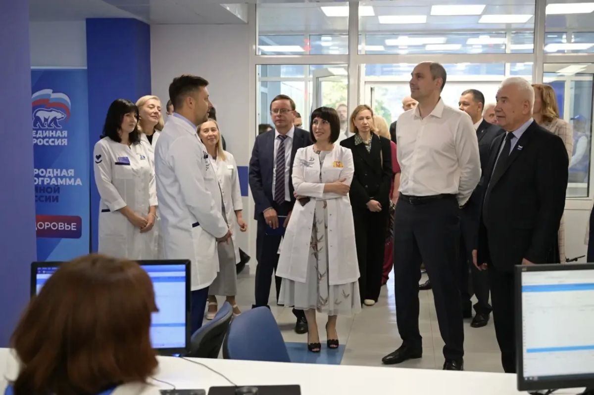 Глава региона оценил развитие социальной инфраструктуры в Каменске-Уральском Глава региона оценил развитие социальной инфраструктуры в Каменске-Уральском