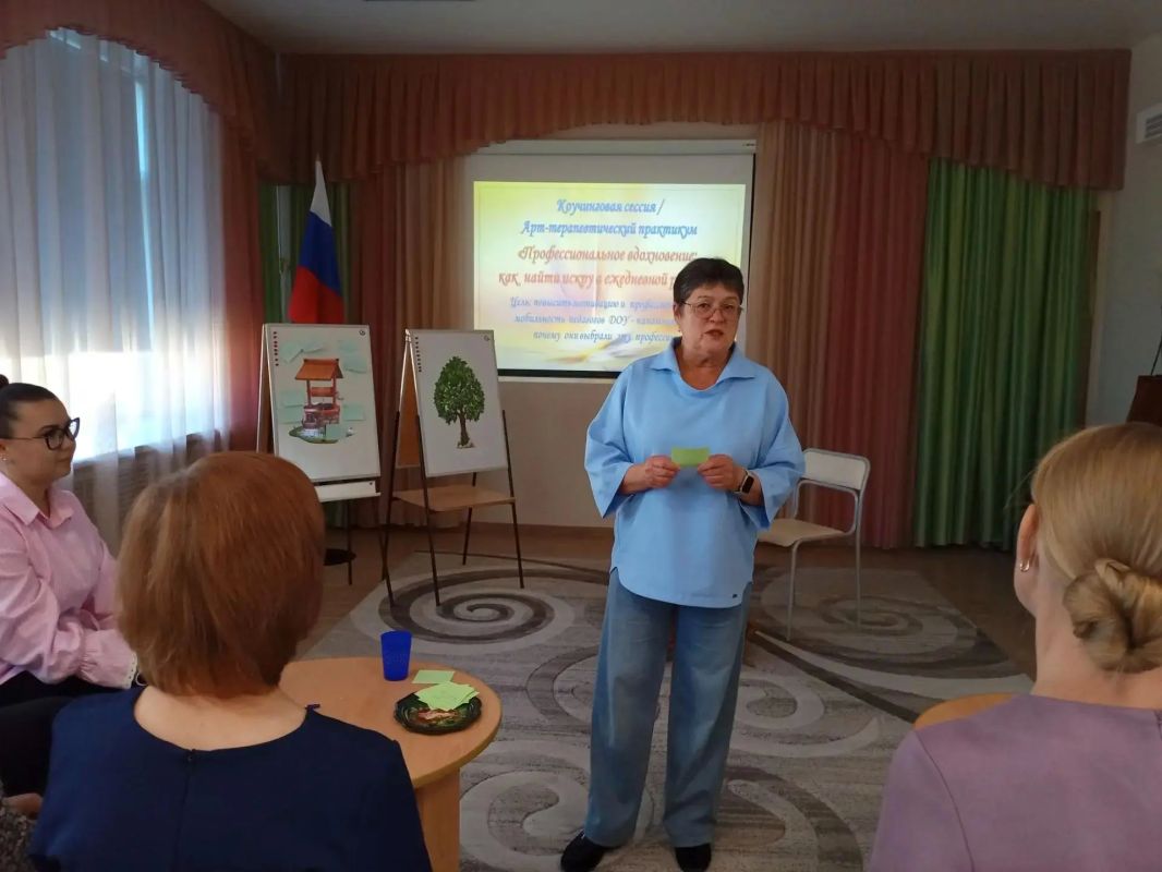 В честь Года дошкольного образования Министерство образования Свердловской области продолжает серию статей, посвящённых воспитателям региона, студентам, выбравшим профессию педагога дошкольного образования, а также тем, кто... В честь Года дошкольного образования Министерство образования Свердловской области продолжает серию статей, посвящённых воспитателям региона, студентам, выбравшим профессию педагога дошкольного образования, а также тем, кто...